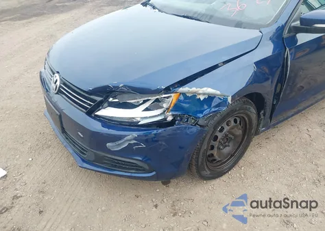 2014 Volkswagen Jetta 1.8T Se from USA, damaged, VIN 3VWD17AJ2EM277572